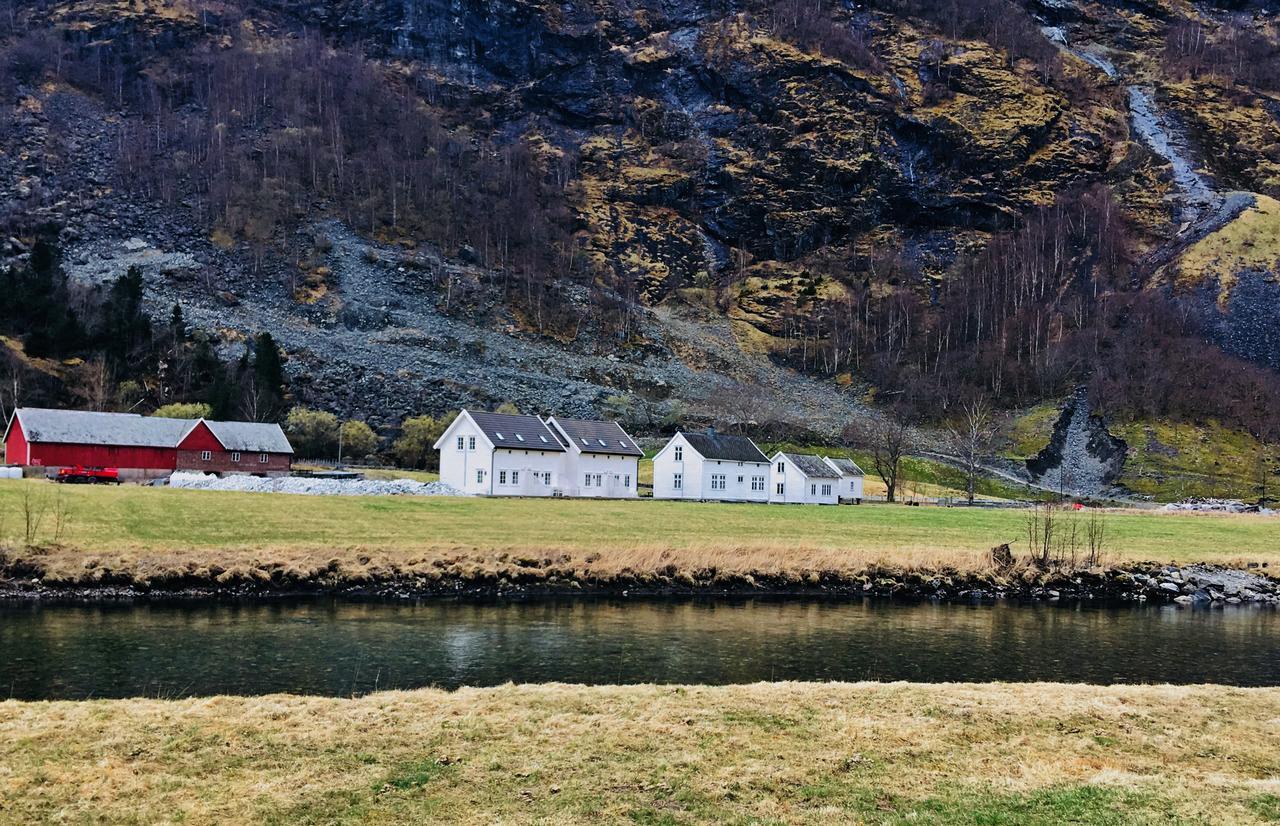 Brekke Apartments Flåm Buitenkant foto